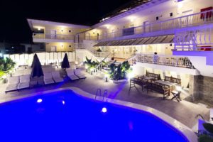 outside-swimming-pool-heated-polyxrono-hotel-20