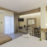 triple-room-polyxrono-hotel-01