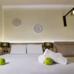 triple-room-polyxrono-hotel-02